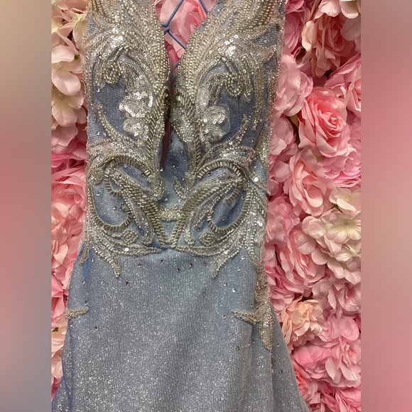 Cecilia Couture 2521 Size 6 Blue Ball gown Tie Up Back NWT - Picture 4 of 12